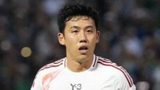 メッシやヴィニシウス差し置いて“世界の中心”にワタ！ 日本代表MF遠藤航がセンターを務めるFIFA公式｢北中米ワールドカップ特製ポスター｣公開