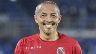 ｢ボールが喜んでる！｣元日本代表MF小野伸二氏が｢現役時代と変わらない神業｣を次々と披露！神トラップ連発に｢永遠に見てまう｣