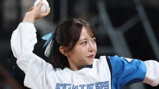 スカートなびかせ豪快足上げ「ドキドキした」　札幌美女がエスコン降臨…完璧投球に騒然