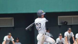 仙台育英、注目のスーパー1年生が3打点！1年生6人がスタメン出場！