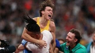 デュプランティス歓喜　6ｍ30で世界新記録　世界陸上男子棒高跳び