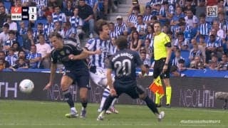 久保建英が絶叫「すごい声聞こえた」背後からの危険タックルで転倒悶絶→ノーファウルで観客からブーイング！