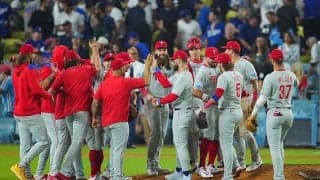 沈黙のドジャースタジアム…惜敗後に驚異の“激変”　米ファン歓喜「大好きだ」「最高」