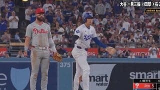 何が起きた？ 大谷翔平の盗塁で“謎のハプニング”「そりゃキレる」「ビックリした」相手バッテリーが混乱… “まさかの判定”「これは誤審w」