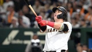 巨人26歳内野手は「いよいよ、完全覚醒か」相性のいい神宮で今季3発目、再び豪快アーチ「今1番、期待感がある」