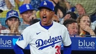 ド軍救援陣がまた乱調　四球連発も辛うじて同点阻止…判定巡り両軍監督がベンチで激昂