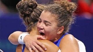  熱戦制した伊 BJK杯連覇王手 