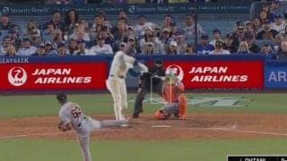 球場騒然！大谷翔平がまたやった…「意味不明すぎる」真ん中高め160キロ剛速球→逆方向豪快アーチ「大谷さん量産体制やん」