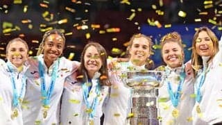  伊が米破り連覇達成 