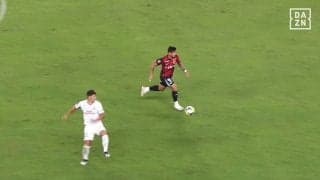 「マジなにしてんねん！」まさかの“クリア空振り”に衝撃「一番やっちゃいけないミス」C大阪生え抜きDFが鹿島に決勝点献上の瞬間