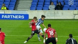 呪い…？ 久保建英が高精度クロス→味方が痛恨ミス…「アシストを消すな！」「なんだよ今のヘッド」アシスト未遂にSNS騒然 