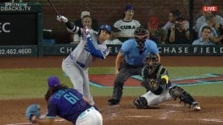 敵地で鳴り響く“MVPコール”…大谷翔平、54号ホームランは「プール着弾」衝撃アーチに大歓声の一部始終