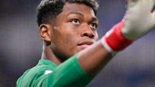 W杯へ向けて朗報｢まさに守護神｣日本代表GK鈴木彩艶が完璧PKストップ！｢感情むき出しなの初めて見た｣渾身のガッツポーズ