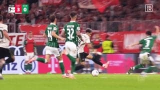 菅原由勢も唖然…バイエルンFWの“４人翻弄スーパーアシスト”が話題「エジルキックだ」「うますぎ」高速シザース→技ありパスの一部始終