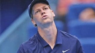  シナー 予選勝者に苦戦も8強 