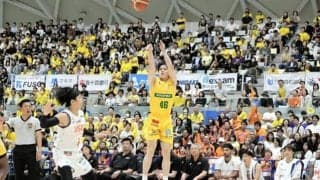 バスケB3ファイブアローズ、ホーム白星好発進　アリーナに最多観客