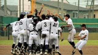 三重が津田学園破り3年ぶり優勝　津商も東海大会へ　秋季三重県大会