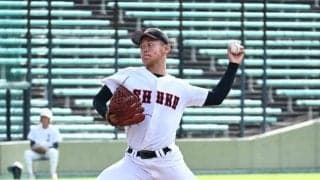 力投実らず無念の押し出し　「4強の壁」破れず　関商工・小川投手