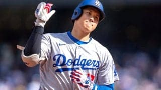 「シリーズを完全に支配するチャンス」大谷翔平が二刀流で挑む初のPS　投打の存在感をMLB公式も「最大の脅威」と強調