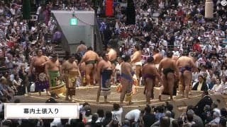 人気力士の化粧まわしに“有名タレント”の名前 「インパクトありすぎ」大相撲九月場所で注目を集めた一コマ