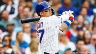 鈴木誠也、同点本塁打で勝利の火付け役に。現地メディアは「リグレーフィールドが揺れた」と伝える