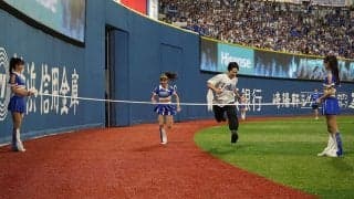 DeNAの速すぎるチア、“ラストラン”で涙　今季大台届かず…卒業のAki「50勝したかった」