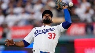 山本由伸に謝罪「僕の失策のせいで」　テオが繰り返した言葉…明かしたハグの裏側