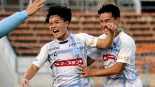 ホーリーホック首位守る　後半ゴールラッシュ、アウェーで愛媛に勝利