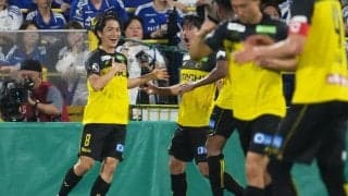 日向坂46も登場！優勝を狙うも｢4試合引き分け｣の柏、降格圏と｢勝ち点で並ぶ｣マリノス、負けられない一戦は｢皆さんの意見を聞きたい｣大島監督が訴える結果に