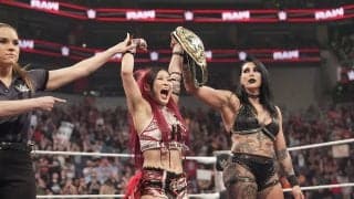 「オーラがすごい」人気日本人女子レスラー、季節を楽しむ“ゴージャス私服”ショットに反響…ギャップ全開の姿が「美しい」