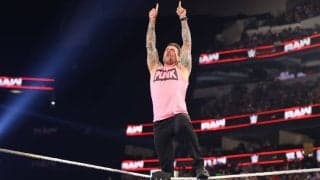 「横浜大洋ホエールズ？」米人気レスラー、着用キャップに往年の野球ファンざわめき 入場シーンで驚きの一コマ