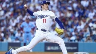 一体、なぜ…！？ 佐々木朗希が「えげつない」本塁打王に“真っ向勝負”→剛速球でねじ伏せる「速球待ちにど真ん中w」