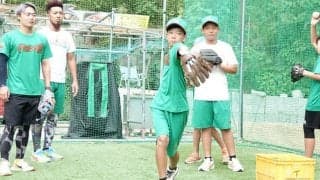 “重い硬式球”移行で直面する「投げ方の壁」　早期修正へ…肘抜け、引っ掛けを防ぐ基礎ドリル