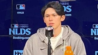 歓喜の美酒直後…佐々木朗希がとったまさかの行動　失意の敵軍メディアすら“爆笑”