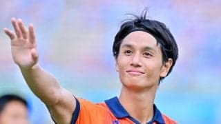 ｢雰囲気変わりました？｣｢美人過ぎる｣清水DF高橋祐治の元AKB48妻、事務所移籍後の宣材写真が“まるで別人”と話題に