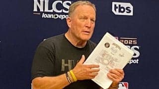 ド軍戦前日…敵将の“恒例行事”に喝采　日本メディアへの対応に米記者も笑顔「これが好きなんだ」