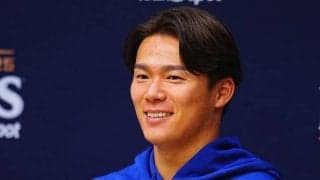 山本由伸へ米記者から珍質問「なぜ髪色を変えたの？」　会見場も爆笑、一問一答