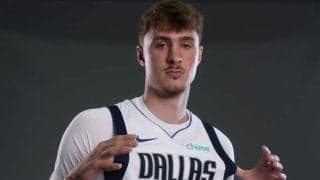 NBA、ユニフォームのパッチ導入を発表…ルーキーやアワード受賞者の着用後カードへ