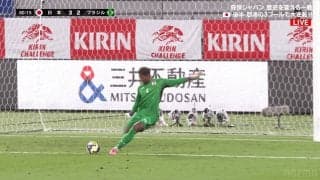 「飛びすぎだろ！」日本代表GKの“衝撃80mフィード”が話題沸騰「すんごい飛び道具」「もはや戦術」鈴木彩艶が歴史的ブラジル撃破の決勝点演出