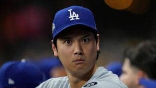 何が起きた…！？ 大谷翔平、目を疑う“まさかの行動”「すげえw」ベンチでのリアクションが話題に「このノリが良いわ」「最高すぎる」