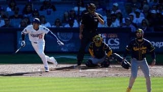 なんで…！？ 大谷翔平、変態打ちで“異変”「そらビビる」「ドン引きやん」相手投手の被打リアクションが話題に「あのコース打たれたらな…」