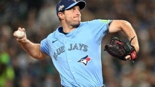 「まるでライオンに近づくかのような様子」のブルージェイズ指揮官　“気迫”の投球の41歳右腕は「激しく抵抗していた」