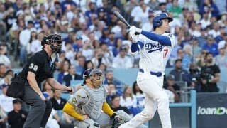 なんで…！？ 大谷翔平、爆速先頭打者弾で“異変”「そらビビる」「止まった」被弾した投手の様子がおかしくなる「ドン引きやん」