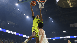 仙台が三遠の追い上げを振り切り4勝目…ジャレット・カルバーが19得点