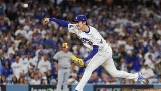 なんで…！？ 佐々木朗希が「えげつない」相手打者の膝を崩した“衝撃の1球”「落ちすぎ」「これだけで無双できる」