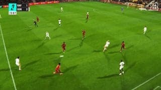 「なんだ今の…？」中村敬斗の“吸着トラップ”にファン驚愕！「足に磁石ついてる」「うまっ」鬼パスを軽々とビタ止め