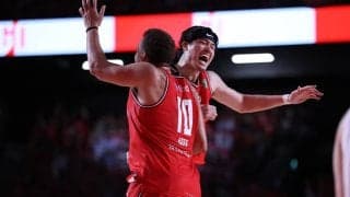 【10月18日のB1結果】千葉Jが開幕6連勝、ホグのダンクで劇的逆転…滋賀は“意図的なFT失敗”で接戦制す