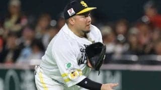 日本ハム3連勝で逆王手！2ランスクイズ敢行に中継解説が鷹に「奮い立って」と促すも…山川穂高が捕球＆送球のダブルエラー