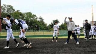 宮城・名取で審判講習会　初参加の高校生「甲子園でジャッジしたい」