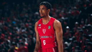 千葉ジェッツの菅野ブルースが練習中に負傷…右脛骨骨折で全治未定